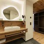 Moser Hotel 4*