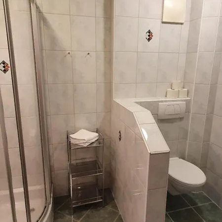 Moser Otel 3*
