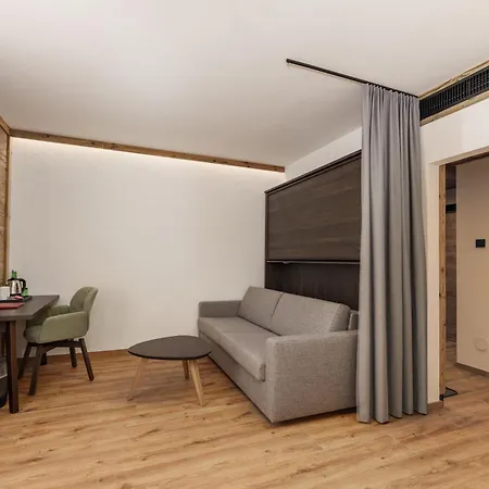 Moser シュラートミンク