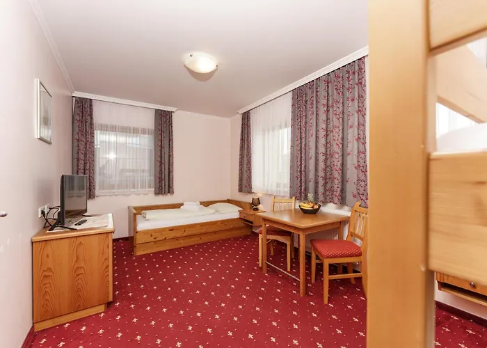 Moser 4* シュラートミンク